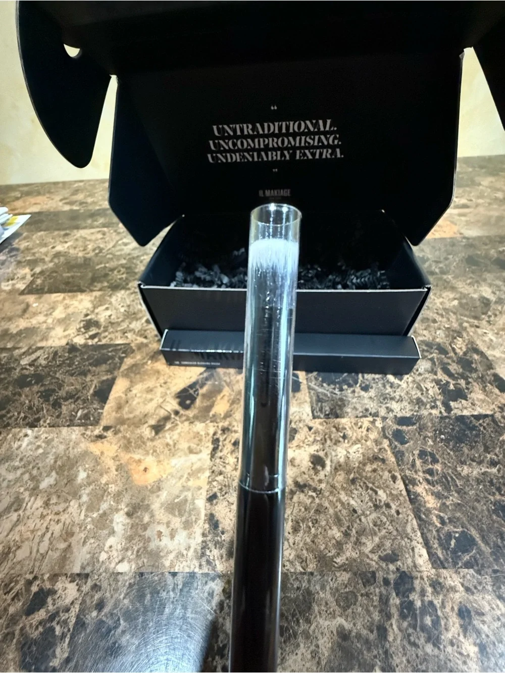 IL MAKIAGE 140 Concealer Blending Brush